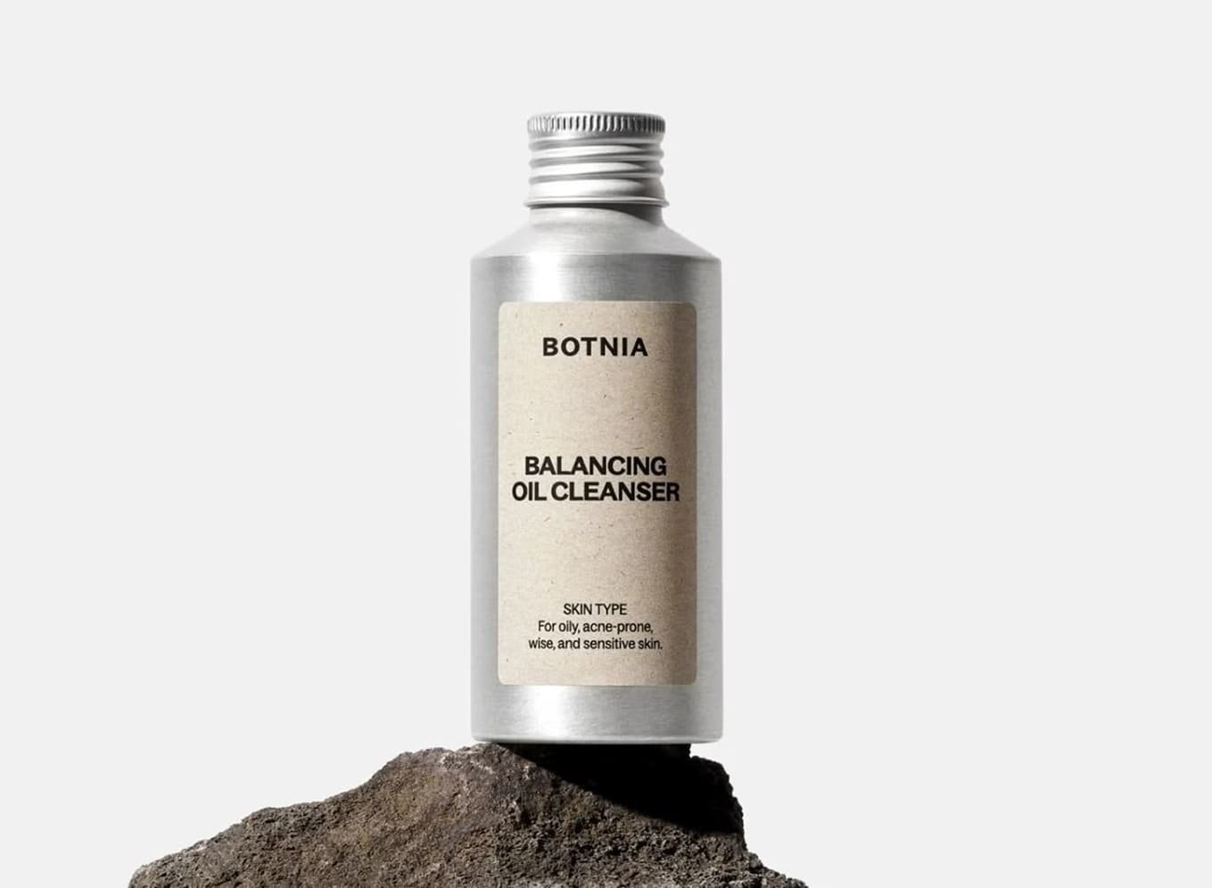 Morning Glow: The 5-Step Skincare Routine